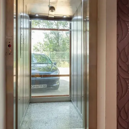 1st Floor 1bdr W Kitchen Poolview Ii Apartament Słoneczny Brzeg