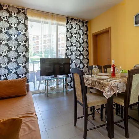 1st Floor 1bdr W Kitchen Poolview Ii Апартамент *