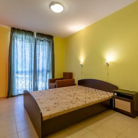 1st Floor 1bdr W Kitchen Poolview Ii Слънчев бряг