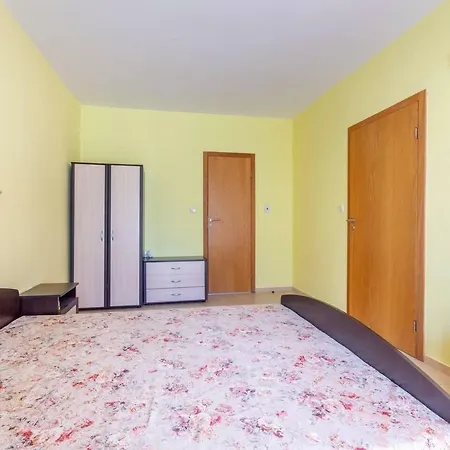 1st Floor 1bdr W Kitchen Poolview Ii * Слънчев бряг